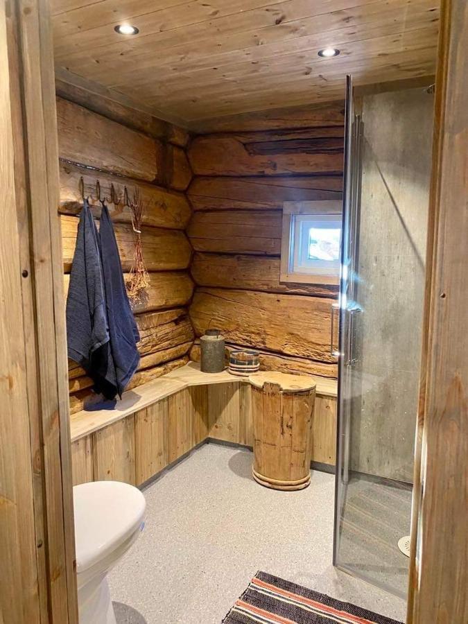 Sauefjoset - Idyllisk Gardstun Fra 1800-Tallet Skjak Luaran gambar