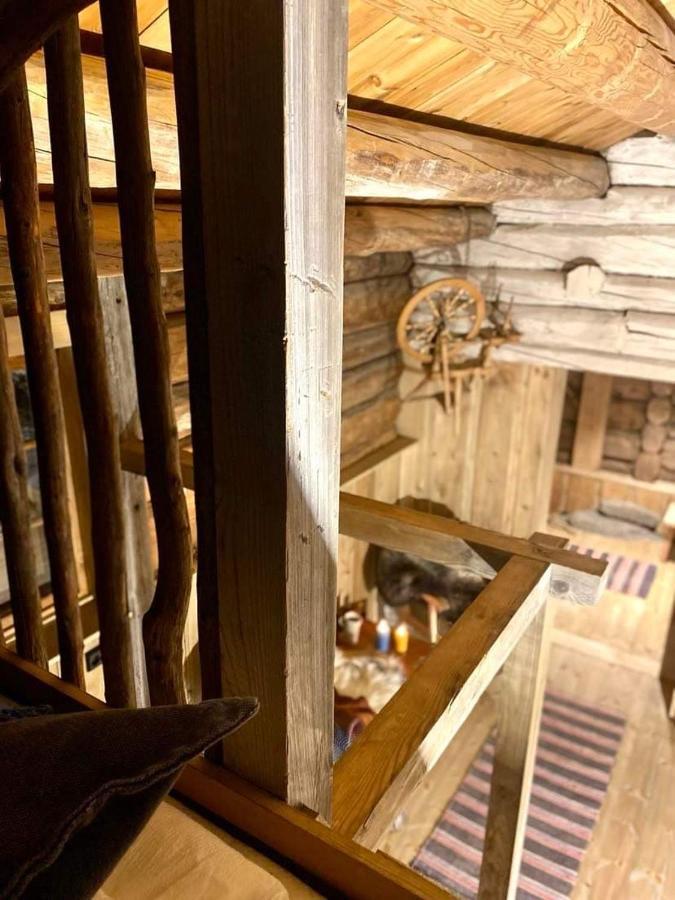 Sauefjoset - Idyllisk Gardstun Fra 1800-Tallet Skjak Luaran gambar